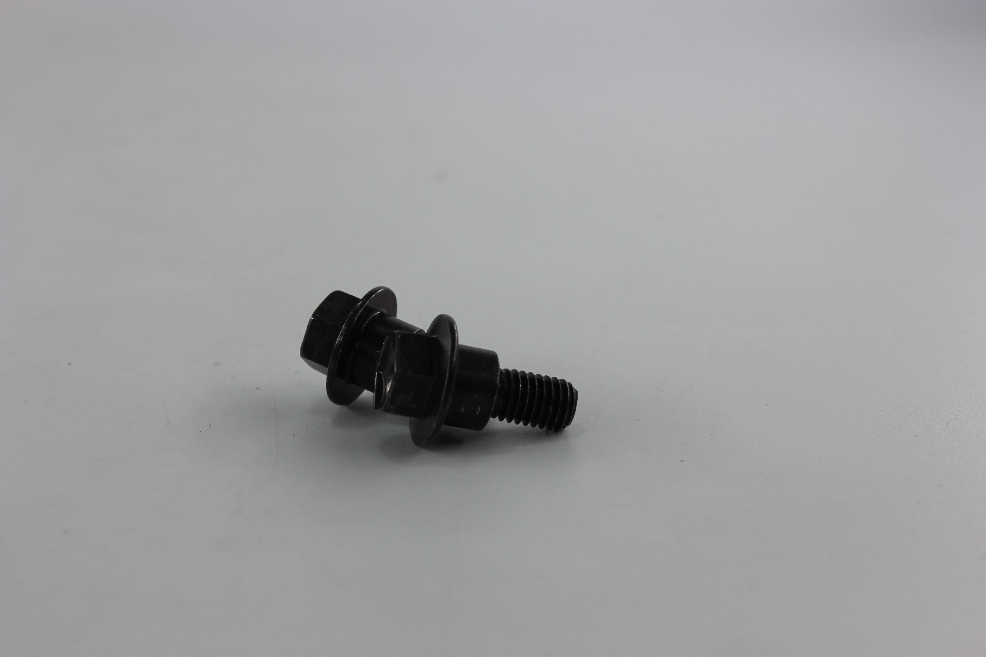 OEM&Alt Quality Forklift Spare Parts Toyota 537782332071 Center Bolt (Electric Diesel)